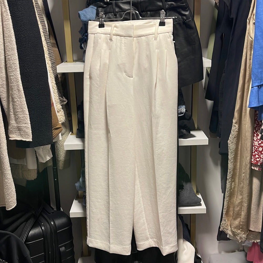 Aritzia Wilfred Trouser